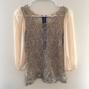 Lace nude peasant sleeved top